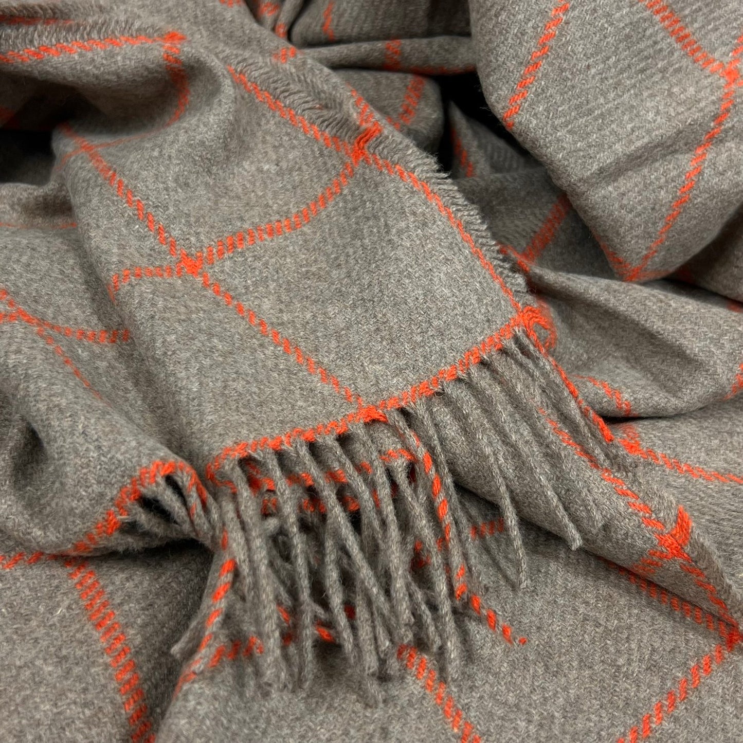 Nutmeg Windowpane Cashmere Merino Blankie 200x145 cm