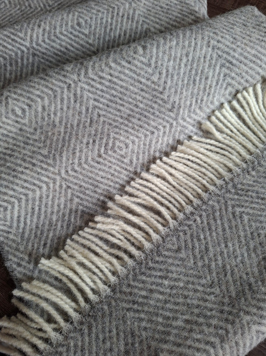 Fanø Wol Blankie Lichtgrijs 140 x 240cm